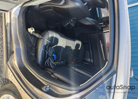 2013 Ford Fusion Energi Titanium from USA, damaged, VIN 3FA6P0SU4DR373883